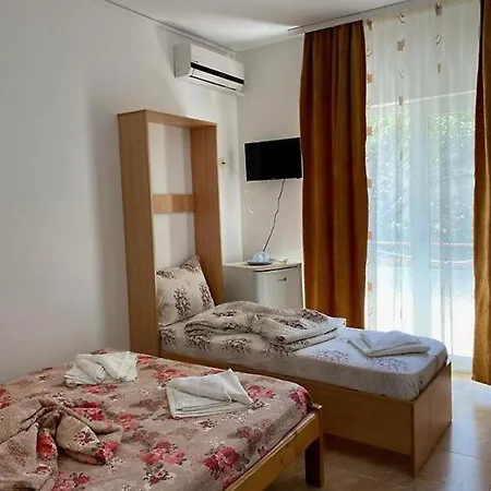 Vila Velis Guest house